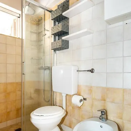 Convivo Apartment *